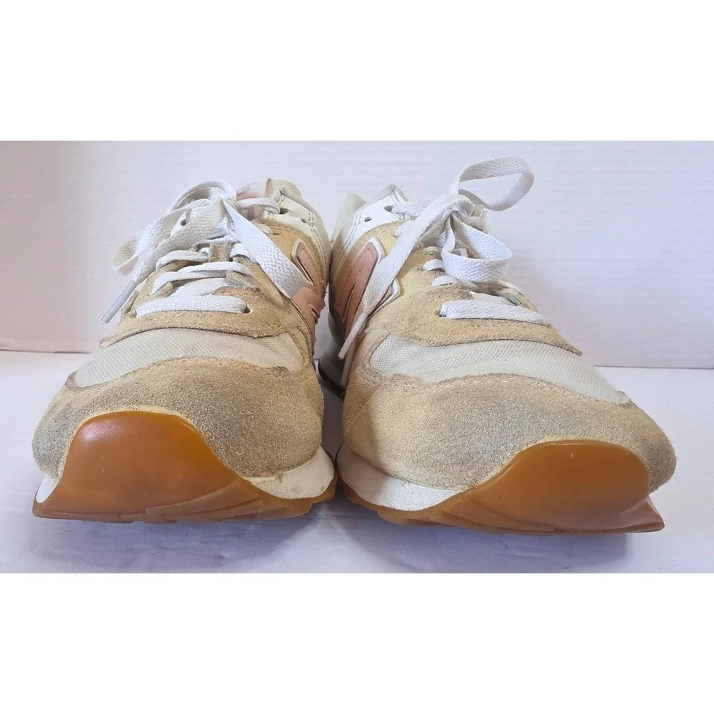 New Balance 574 Tan Cream Pink Suede Mesh Sneakers SZ 8 Mild Discolor on Suede